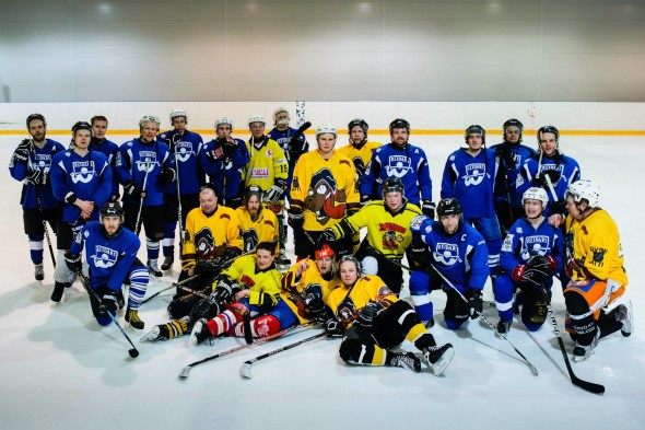 Reidars ja MadDogn yhteiskuvassa viimeisen matsin jälkeen. Kuva: Jouni Porsanger.