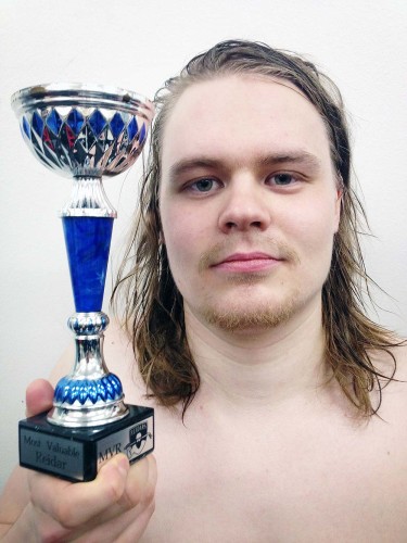 Passikuvaajana työskentelevä Miika "Säpe" Salli palkittiin Most Valuable Reidarina tehtyään joukkueen kauden ensimmäisen maalin. Kuva: Jussi Leinonen